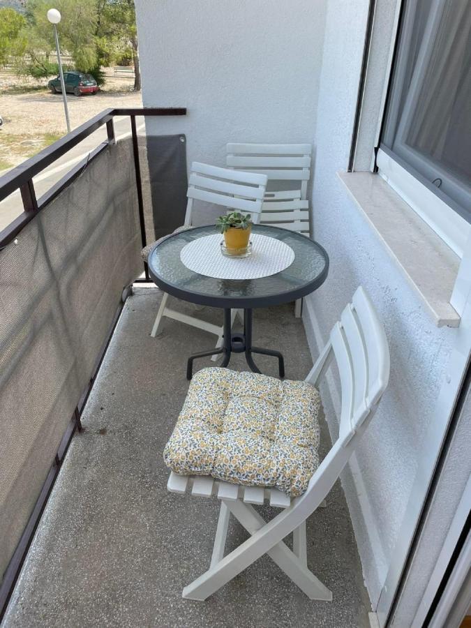 Apartman Luka Jadrtovac Екстер'єр фото