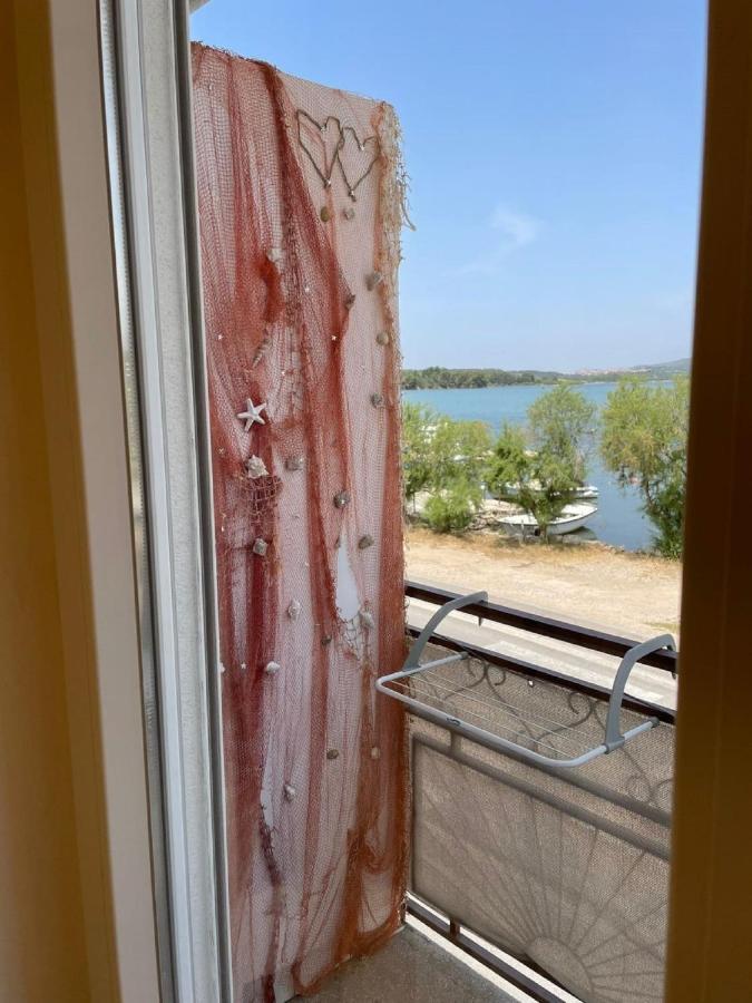 Apartman Luka Jadrtovac Екстер'єр фото
